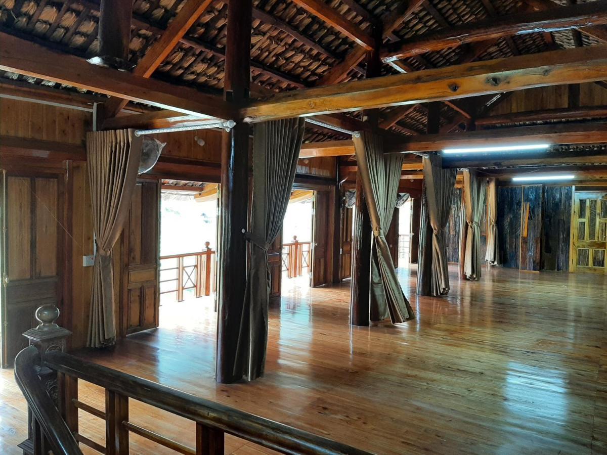 Dong Suoi H'Mong Homestay & Bungalow - Trek & Vegetarian Food Mu Cang Chai Exterior photo